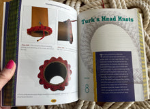 Load image into Gallery viewer, The Ultimate Book of Decorative Knots - Lindsey Philpott